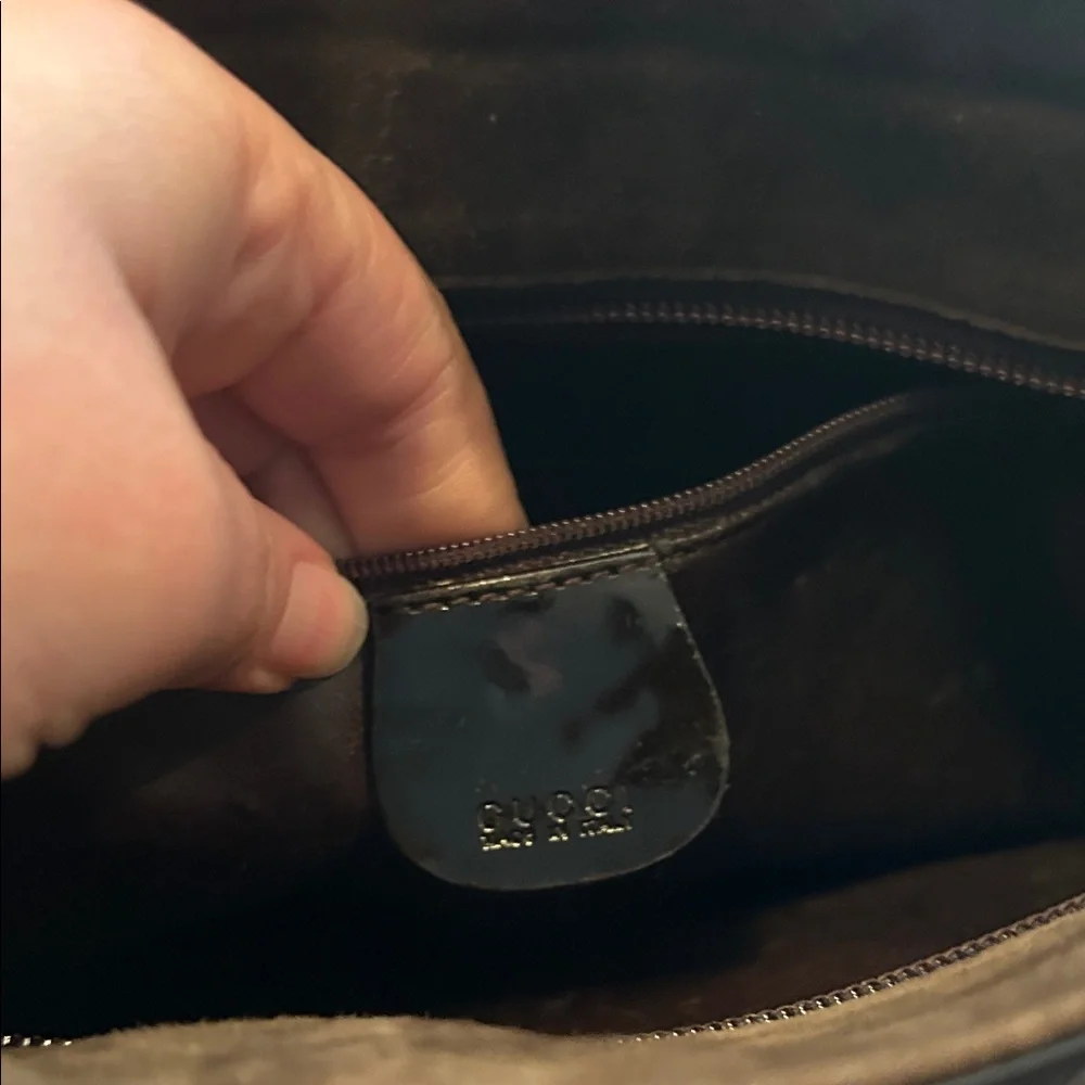 Gucci Tom Ford Era Patent and Suede Shoulder Bag - Picture 12 of 15